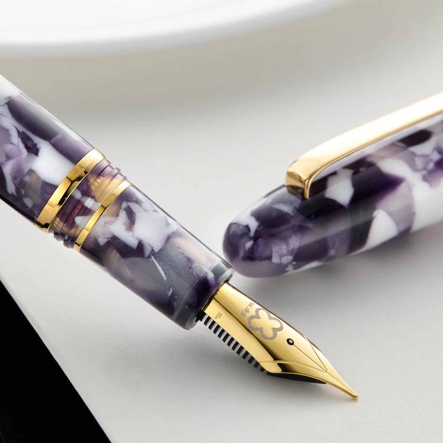 Esterbrook Estie Bestie Gold Trim Fountain Pen - Sugar Plum Purple