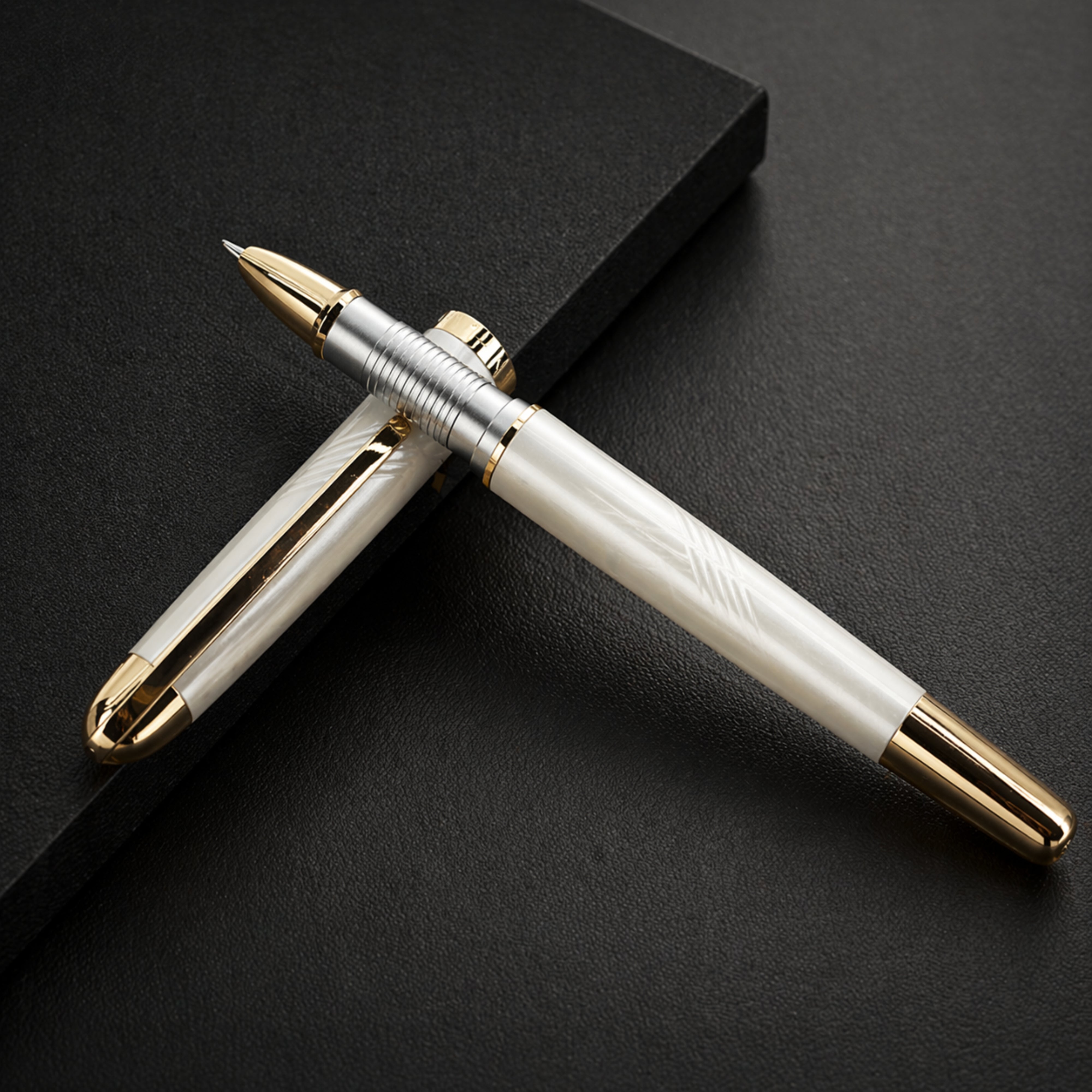 Jinhao 606 Pearl Majesty Fountain Pen